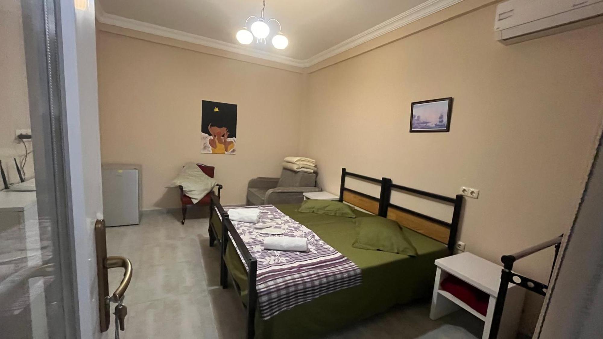 Guest House Kldiashvili Batoemi Buitenkant foto