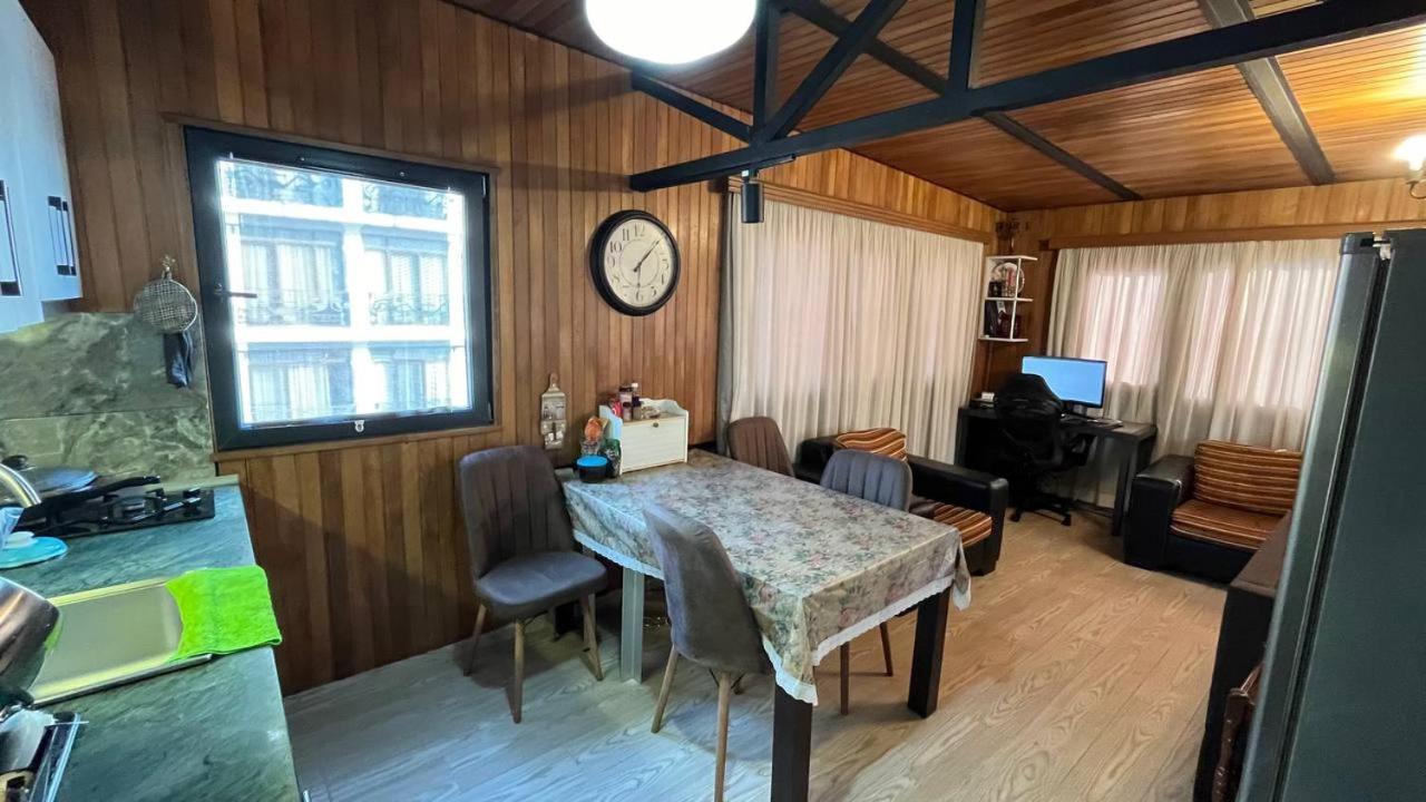 Guest House Kldiashvili Batoemi Buitenkant foto