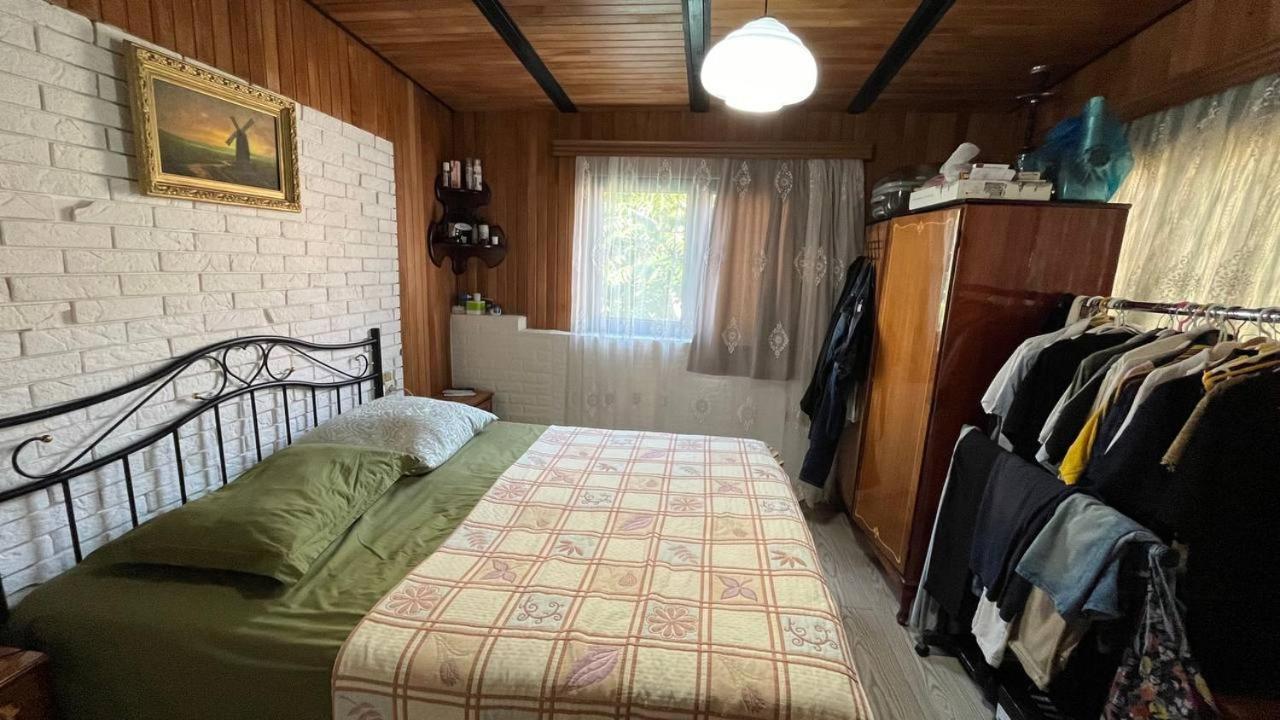 Guest House Kldiashvili Batoemi Buitenkant foto
