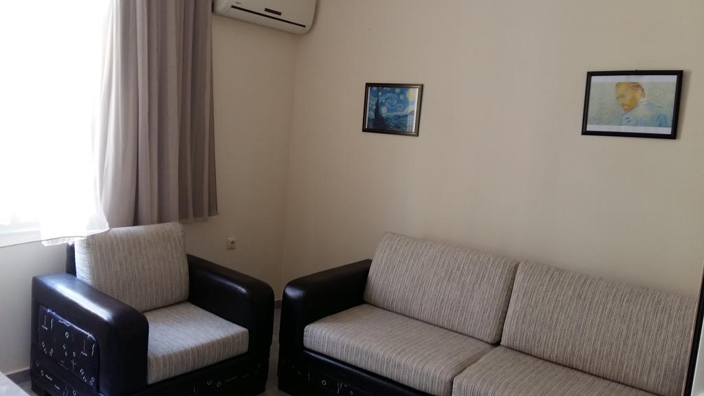 Guest House Kldiashvili Batoemi Buitenkant foto
